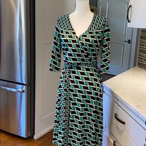 Superfoxx faux wrap dress    NWT    Medium